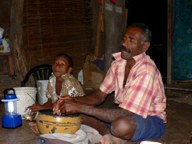 143- Jerry malaxe le kava 